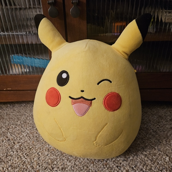 Squishmallow 12" Pokemon Pikachu - Picture 1 of 7